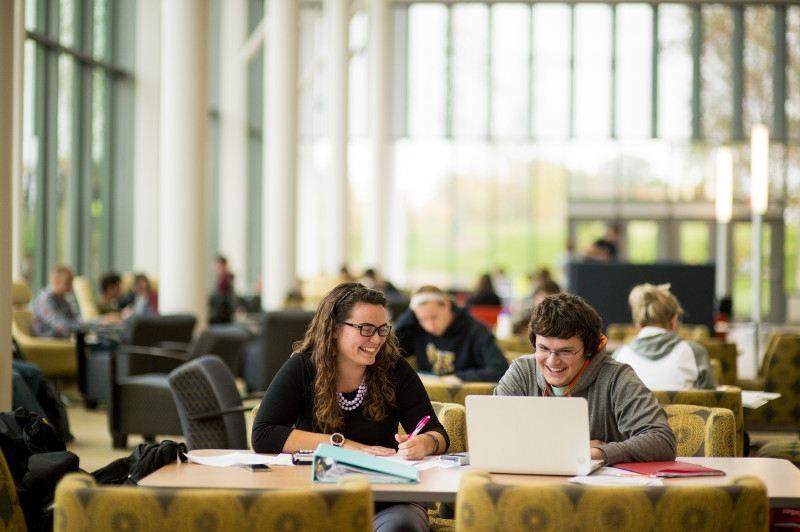 GVSU students studying.